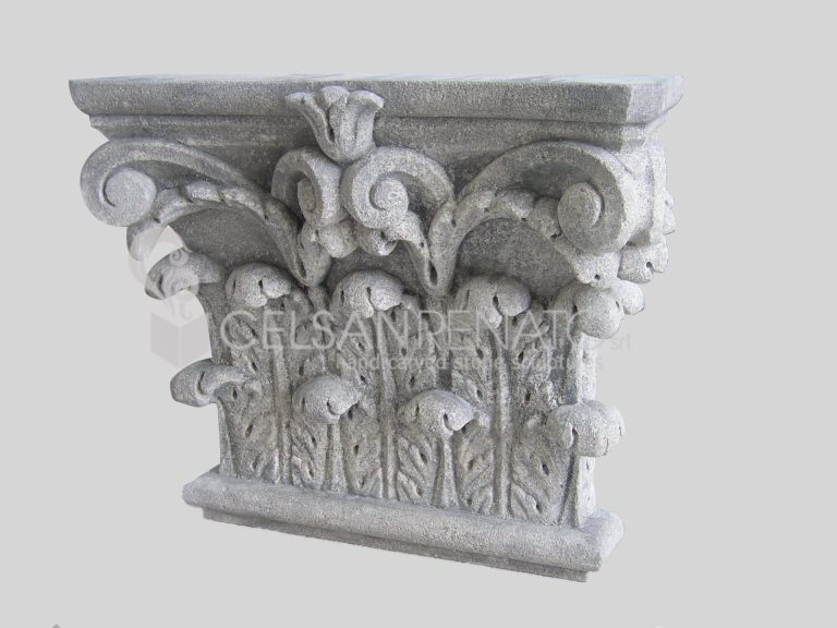 Corinthian capital for pilaster in Vicenza stone - Antique finish CLS-02