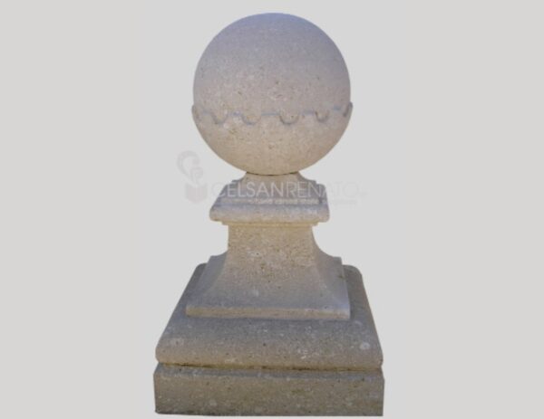 Ball finial for pillars in Vicenza Stone - Antiqued Finish