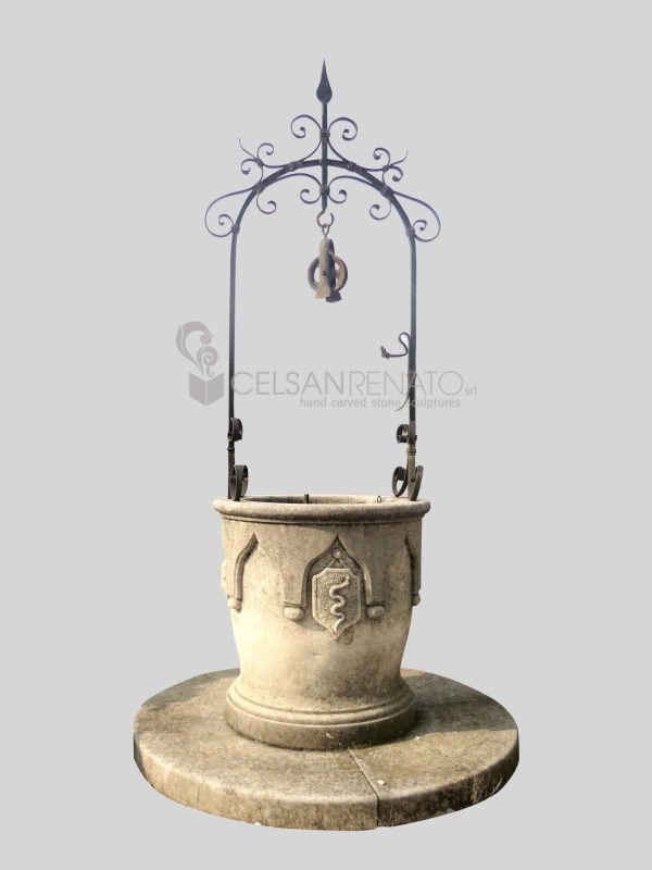 Round well with Gothic forms - Vicenza Stone 434